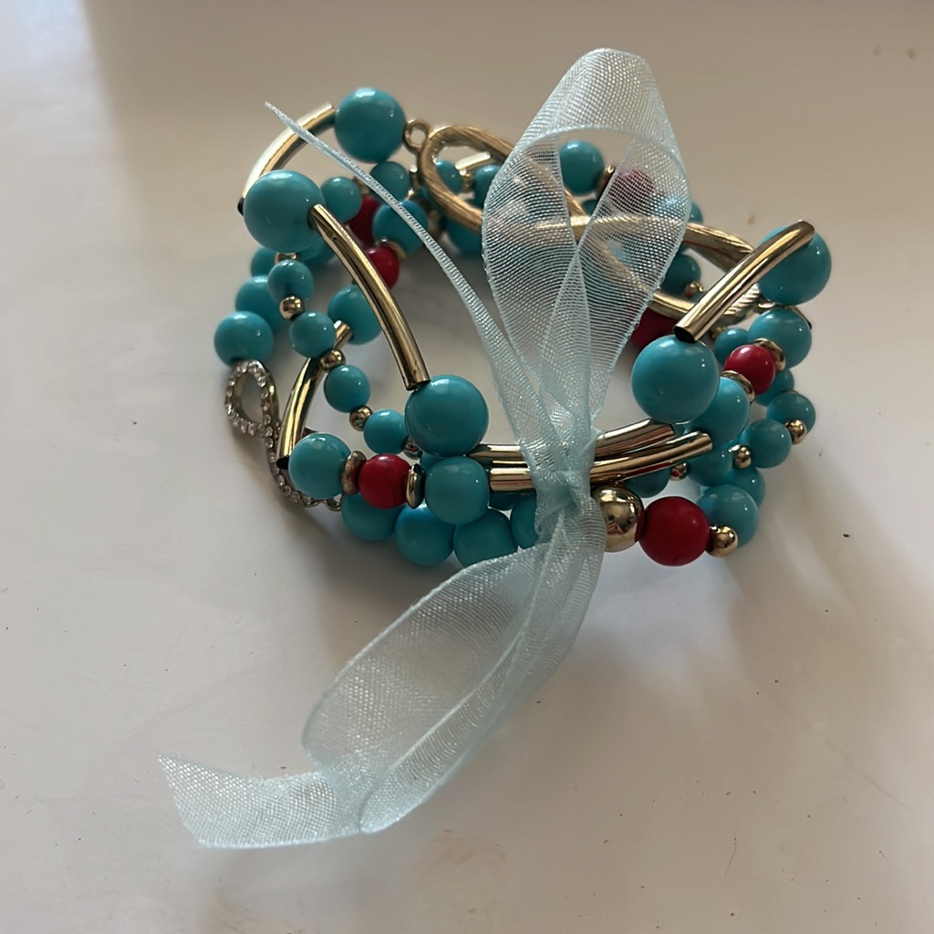 New Set Of Four Bead Bracelets. Two Gold Bow Shape Rhinestones Bracelets.